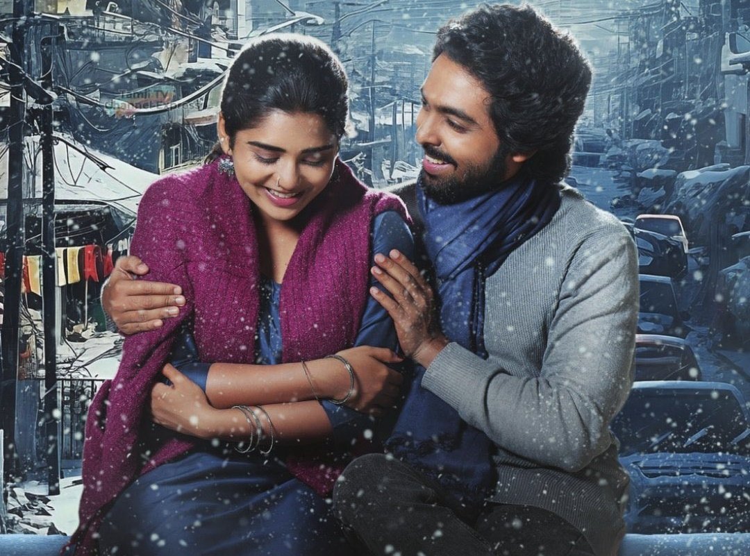 #Adiyae [#ABRatings - 3.25/5]

Decent first half which takes time to establish the plot followed by Good Second half👌✨
Few lags in between apart from that multiuniverse concept was well executed engagingly🤝 
Neat performance from GVPrakash &amp; Gowri👏
Climax was feel good❣️