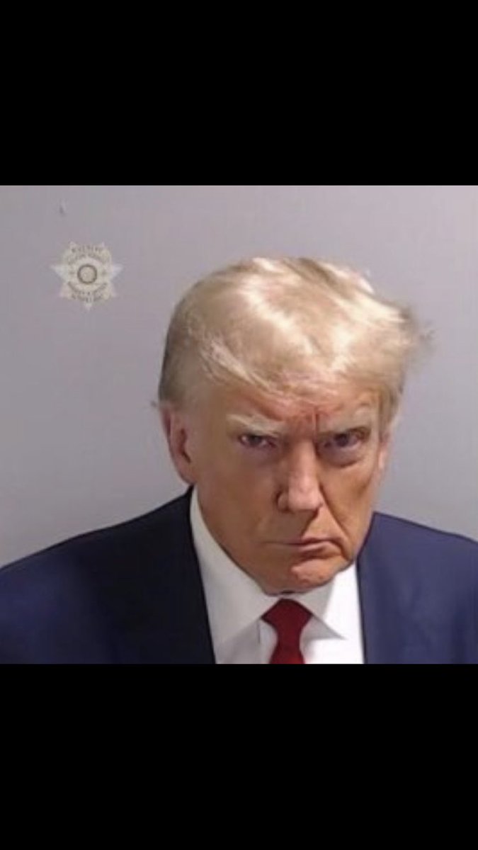 ElProfe369's tweet image. Let this, 👇🏽👇🏽 be a clarion call to all who are ok with disenfranchising voters. You will end up just like ya boy! 
#TimesUp #GameOver #SolInvictus