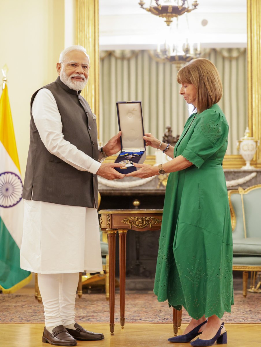 AmitShah's tweet photo. Bridging societies, connecting hearts, and uniting nations with his unique statesmanship, PM @narendramodi Ji has earned one honor after another from different countries. Every accolade that Modi Ji receives from a country is an honor for every citizen of our nation. These awards enhance the nation's pride.

My heartfelt congratulations to Modi Ji on being conferred with the prestigious 'The Grand Cross of the Order of Honour' in Greece.