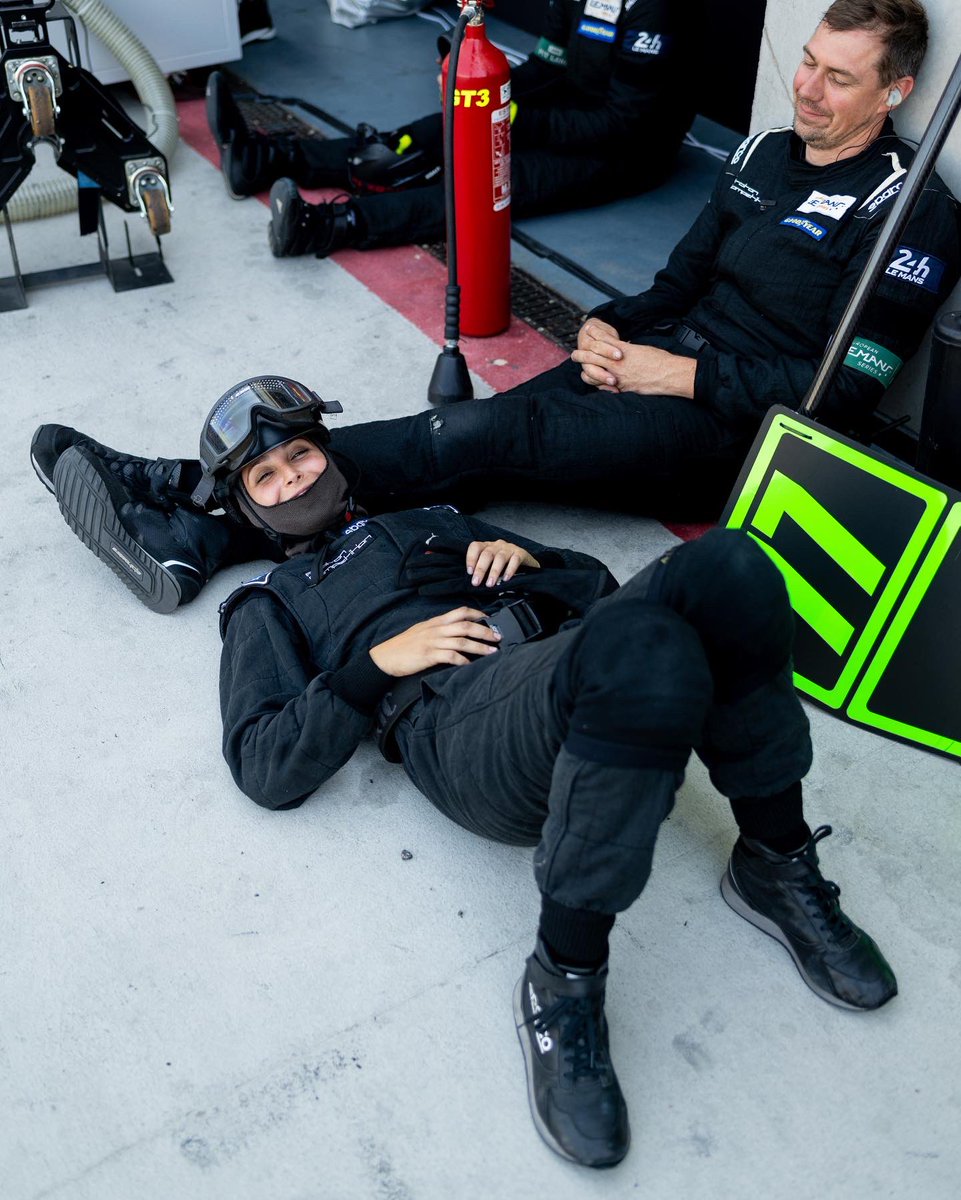 ProtonRacing's tweet photo. It’s hot, it’s hard and challenging… but the smiles always stay on track!
Today’s night session (FP2) will be run from 8:30 to 10 PM.
Don’t miss the #pitstopchallenge semi-final, which will be broadcasted live on the @EuropeanLMS official YouTube channel at 3:45PM. Crew #77 will push hard to conquer the pit stop title 💪😉
#4HARAGON