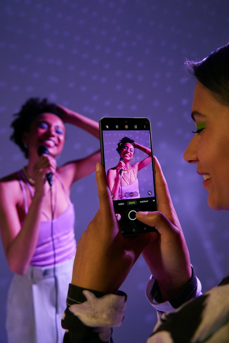 OnePlus India tweet media