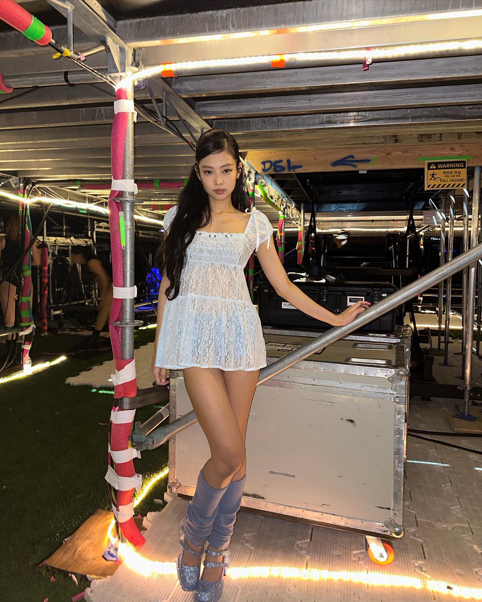 jenniesrenes tweet picture
