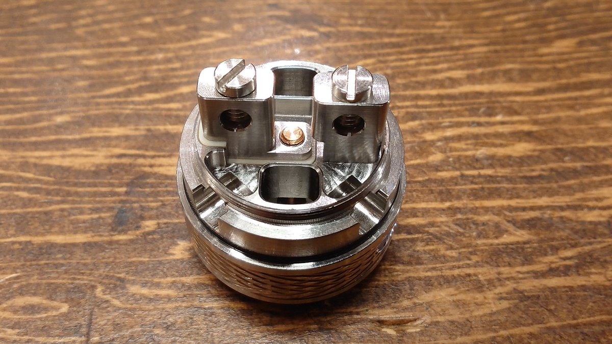 bakuendo_vape's tweet photo. MRN RTA 「BEAST」30mm
モクモク用大型RTA
内径5mmのコイルが収まります
ご希望の方はDMください
#MRN #Beast #RTA #MRNMODZ #vape #liquid #bakuendo #爆煙堂 #電子タバコ #ベイプ #水戸 #水戸市 @爆煙堂 https://t.co/smfWFfJwqn