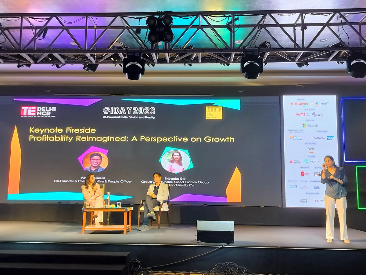 priyankasahay's tweet image. Interesting to see #Tie having a sign language interpreter for its sessions. 

#iDay2023 #IndiaInternetDay2023