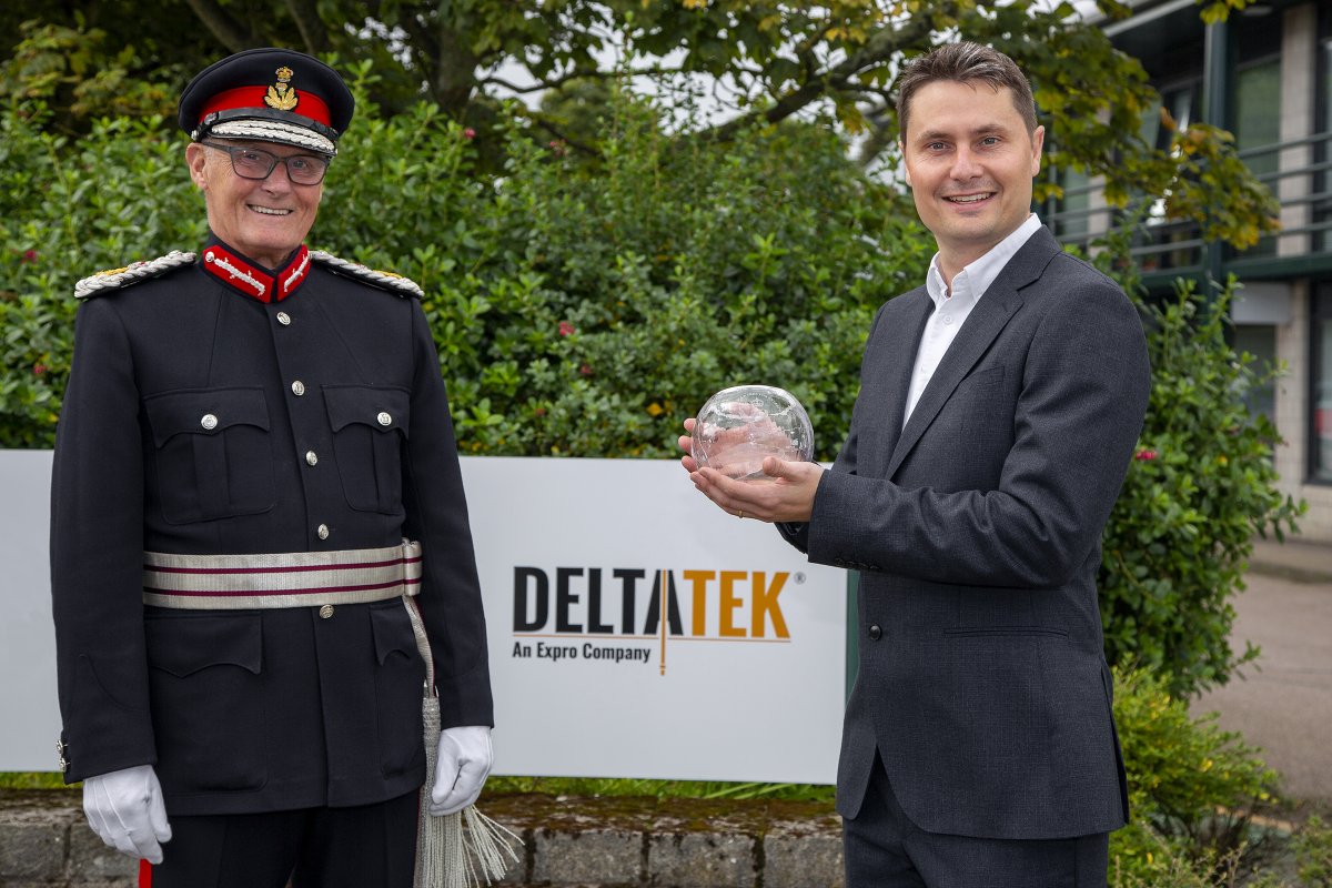 ExproGroup's tweet photo. Last week, Lord Provost of Aberdeen, David Cameron, visited the DeltaTek team in Aberdeen to present the prestigious award Kings Award for Enterprise.
https://t.co/ChlNnPAI9b
#WellConstruction #CureTechnologies #Cementing https://t.co/tCxS0UlGID