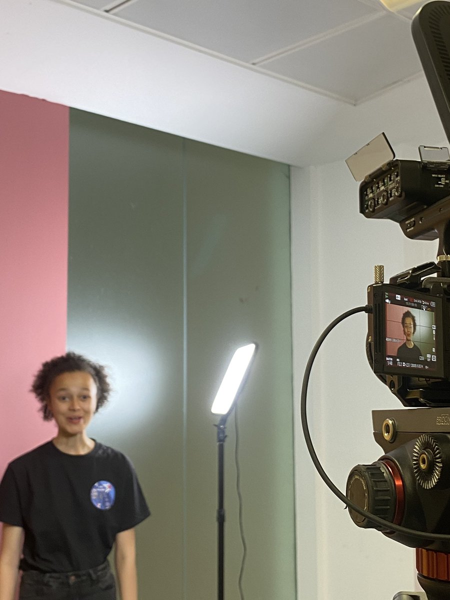 JasminAshleigh's tweet image. What an amazing experience this past 3 days have been 🎬 it’s been so fun to not only be on camera but to work behind it too 🤩 thank you so much @lsitalent and @liz_and_dickie for the incredible course 💗 #teenactress #hardworkpaysoffs #tvpilot #behindthescenes