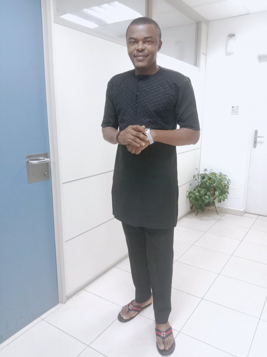 GinikaSignature's tweet photo. I love #ginikasignature no be for mouth, oya show workings.
Business can only grow when loved ones, family and friends patronize your hustle, thank you Eric Afam for your consistent patronage and free modelling for #ginikasignature https://t.co/xL1tDM31yt