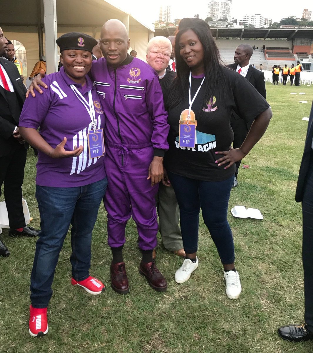 ACMServants's tweet photo. Today we Celebrate the birth of the founder and President of ACM Hlaudi Motsoeneng. A man whose vision conceived the concept of 90% Local Content. #VoteACM https://t.co/PRJd8aZ24N