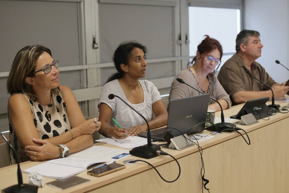 SNES-FSU hors de France tweet media