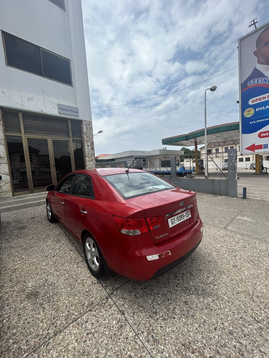 The budget cars some this! 2010 Kia cerato 2010 reg 1.6 liter engine Automatic transmission Ac needs a look over Clean interior Bluetooth connectivity Decent car, drives good. Asking price is ¢33,000 negotiable. Dm/iMessage/call 0579685129