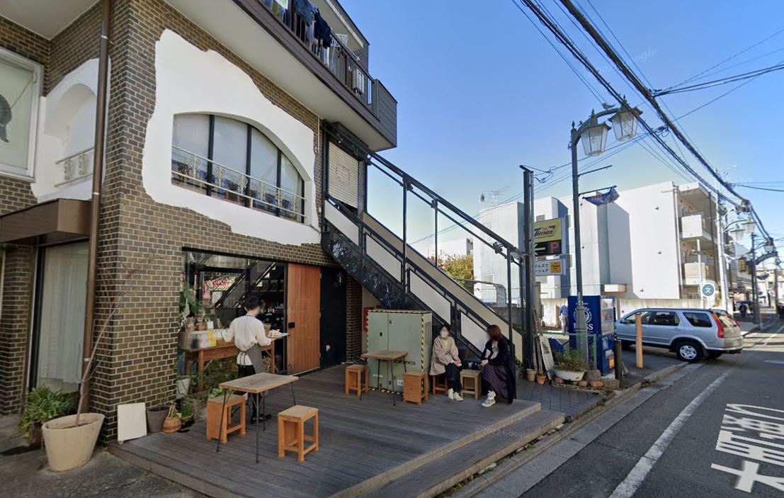 itayakanoya's tweet photo. ★★★店舗物件★★★ 
柴崎でカフェ居抜き物件が出ました。 
1階50坪で賃料は45万円、造作譲渡費は相談です。
調布市菊野台1丁目　
物件番号 230807-63
https://t.co/eZErP5m6Bi
無料会員募集。03-3518-9545
https://t.co/5BkNPvNO3e https://t.co/SaHPkM6NnV