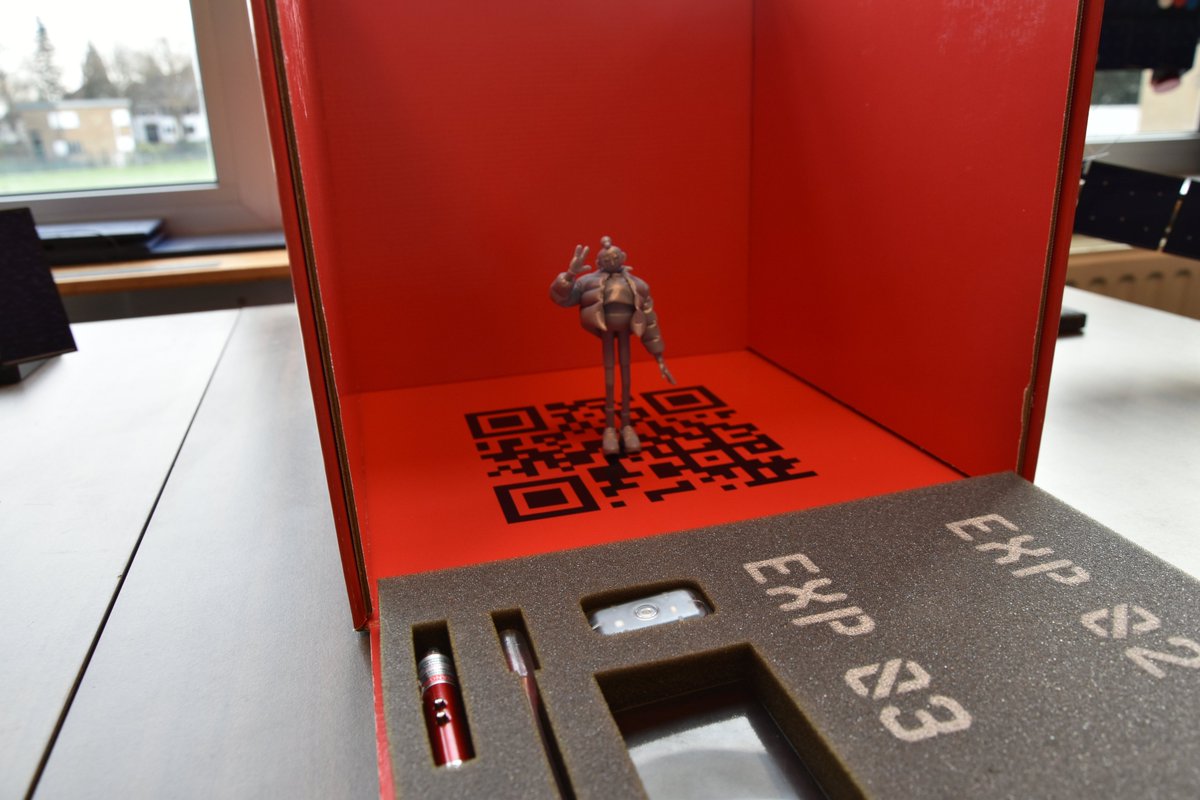 BIRA_IASB's tweet photo. Do you want to see our #MarsinaBox at work? Be a Mars researcher for a day with our scientist Arianna Piccialli @apic79 at Wolvendaelnacht - Nuit au Wolvendael tomorrow !
https://t.co/K1GCElzojw
@Uccle https://t.co/ZjTjBVOtWt