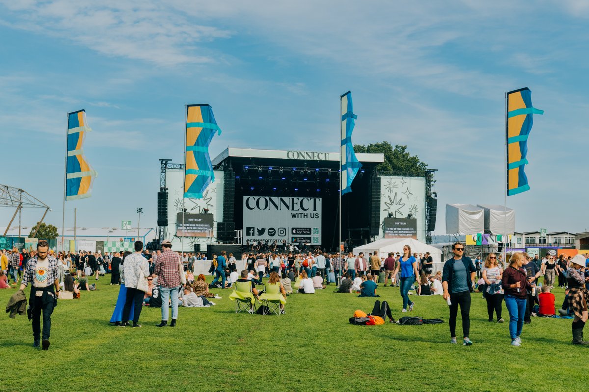 on_lothianbuses's tweet photo. Travelling to all the fun at Connect Music Festival this weekend? Our Service 98 is on hand to get you to and from all the action. 🎶
Find out more👉 https://t.co/1SUevjBM8u
#ConnectFest #ConnectMusicFestival #LiveMusic https://t.co/5cdNzu6tTM