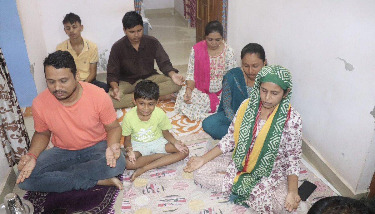 #SravanRudraPuja2023 yesterday evening Pooja from #Ukhalda #Songadh #Tapi  #VDSGujarat