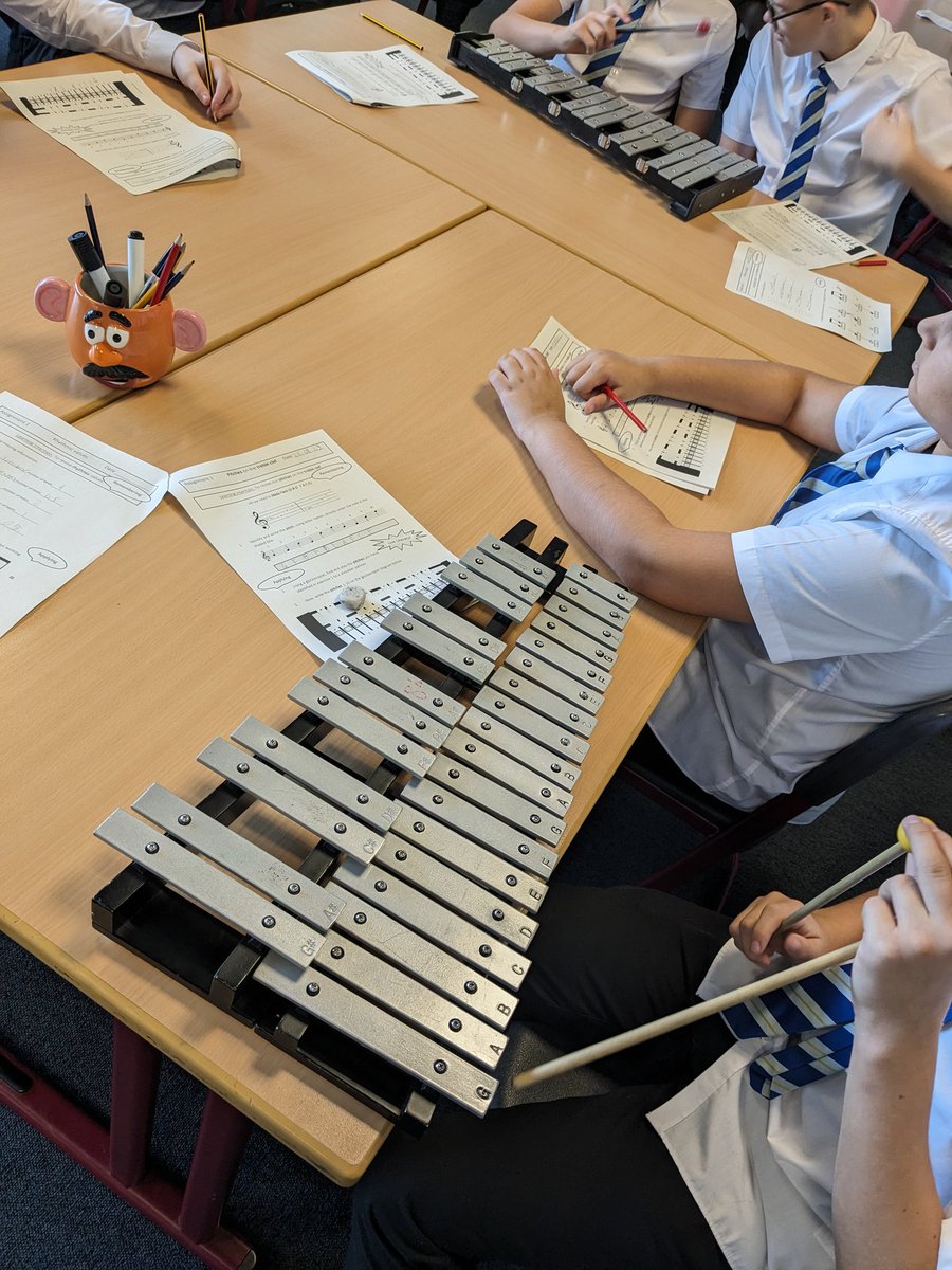 2P13 making great progress in their music literacy this morning. Applying their understanding of pitch and finding the notes they've just correctly identified on a Glockenspiel. Great work everyone! #bgemusic #musiccurriculum #applyingourknowledge