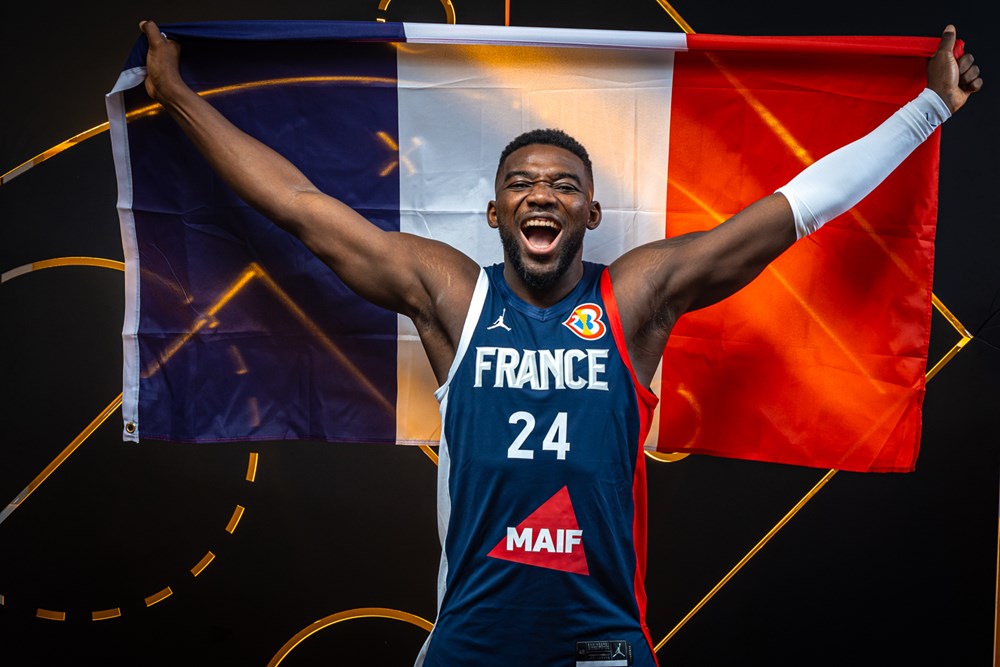 ASMonaco_Basket's tweet image. ‼️ 𝙅𝙊𝙐𝙍 𝙅  pour nos #RocaBoys avec l'Equipe de France 🇫🇷 #fibawc

🙌 𝘼𝙡𝙡𝙚𝙯 𝙡𝙚𝙨 𝘽𝙡𝙚𝙪𝙨 ! 🔵⚪️🔴
📸 @FIBA