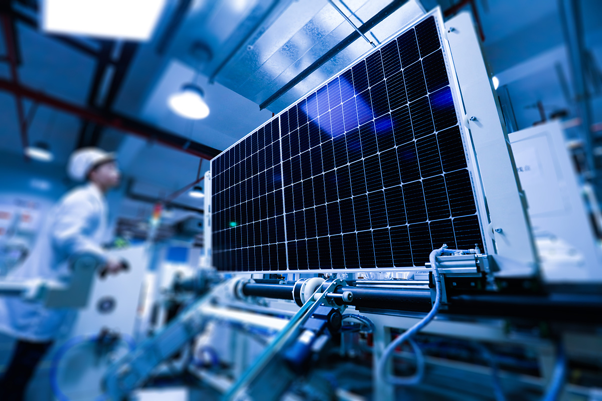 ChnGreenEnergy's tweet image. The Global Polysilicon Marker, the OPIS benchmark assessment for #polysilicon outside #China, fell to $28.2 per kg with a week-to-week decline of 6%. Multiple sources confirmed they saw lower pricing for non-China polysilicon being signed. #PV #solarpower