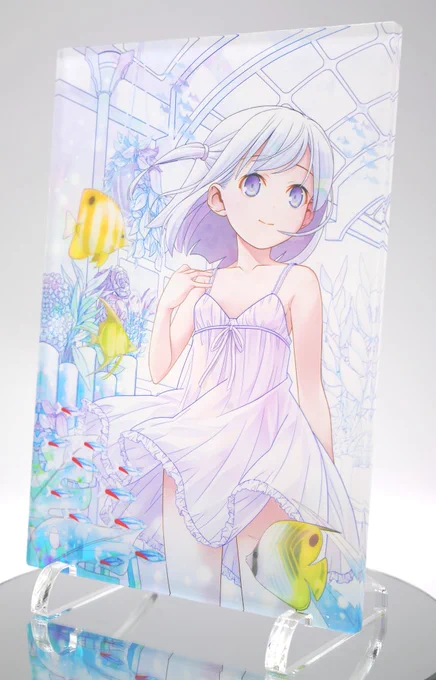 透明感のあるイラストに透過アクリルは爆映えする