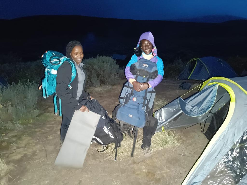 kennmunene's tweet photo. #stareheSchools girls Alumni have climbed Mt Kenya to raise funds to educate more girls. Support them via paybill 717171 GMET Account 500in24 https://t.co/igBzafQnEY