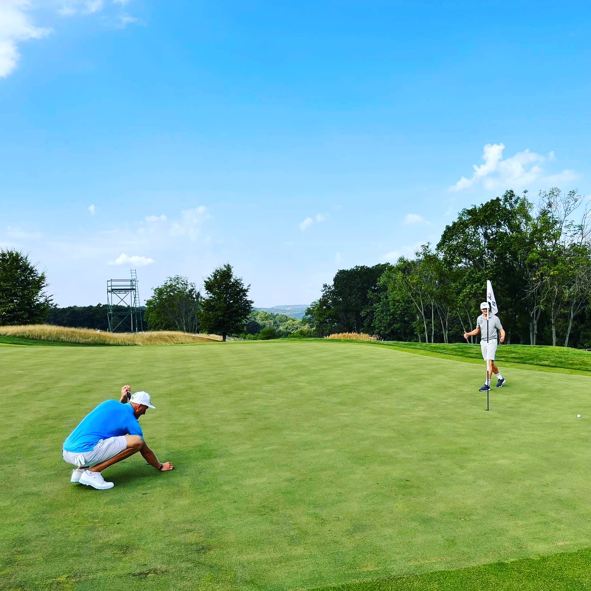 GolfChannel_PL's tweet photo. .@AdrianMeronk i Mateusz Gradecki rozpoczęli II rundę 🇨🇿 D+D Real Czech Masters. Adrian z ⚡ wynikiem -5 był wczoraj  jedenasty, a Gradi z -1 zajmował miejsce T72. Na prowadzeniu Fin Sami Välimäki. #GoGradi! #GoMeronk! 🌪
📷 Dymek
https://t.co/o8NVUuFl3O
#GolfChannelPolska https://t.co/pNQSM4zwah