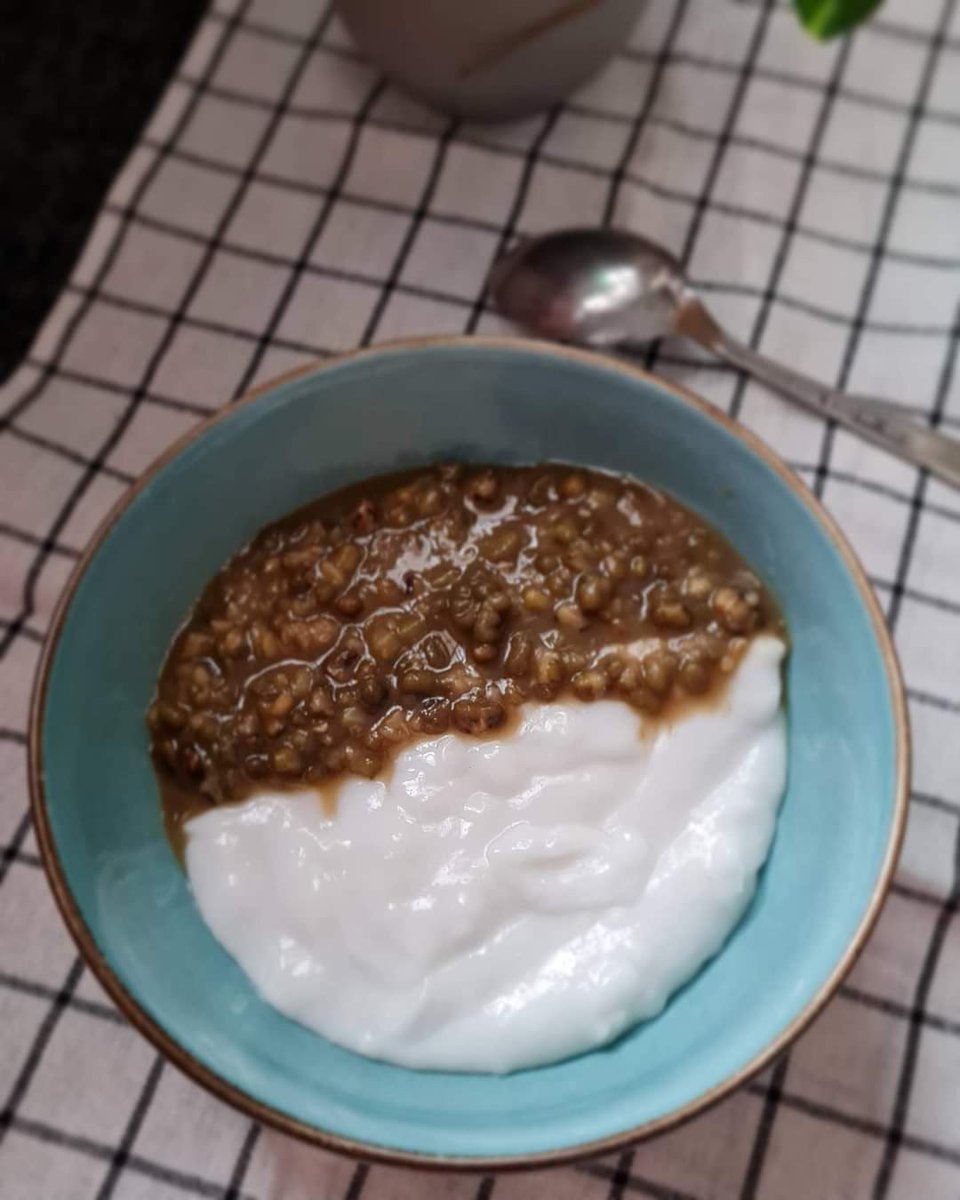 sarsayfa's tweet photo. @samsungID Bubur sumsum dgn kacangijo sukses jadi makanan khas Indonesia yg enak juga masuk dlm program diet saya. Bikin sekalian banyak sisanya msk ke Kulkas Ungkep citarasa tak brubah
#KulkasUngkepMerdeka 
#RealLifeSolution #SmartLifeEnhancer 
@Adj13Hermansyah 
@Mamanya_Ray 
@IbunyaAlana https://t.co/HiSNiyyxAd