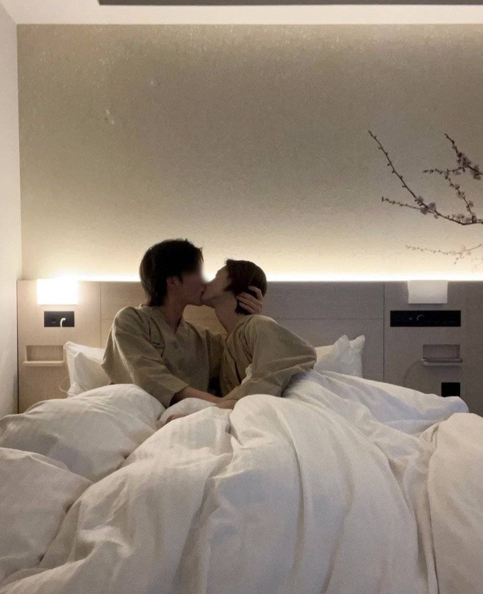 _tao0524_'s tweet photo. same-sex marriage💍 https://t.co/fQVcY6FjmK