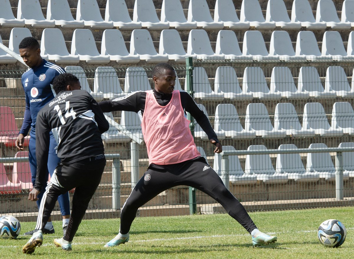 orlandopirates's tweet photo. ☠️ 🔎 𝗠𝗔𝗧𝗖𝗛 𝗣𝗥𝗘𝗩𝗜𝗘𝗪 🔍

🏆 #TotalEnergiesCAFCL 1st Preliminary Round
🛎 Leg 2 of 2
⚽️ @orlandopirates vs Djabal 
📆 Today, 25 August 2023
🏟 Orlando Stadium 🇿🇦
🕢 19h30 SAST
📺 Watch LIVE 👉🏿 https://t.co/fOBBf5dwJa

🎫 @TicketProSA 👉🏿 https://t.co/gJ0niwN8EZ

🖥 Match Preview 👉🏿 https://t.co/Pg5ya2iO8B

⚫⚪🔴⭐
#Matchday
#OrlandoPirates 
#OnceAlways
