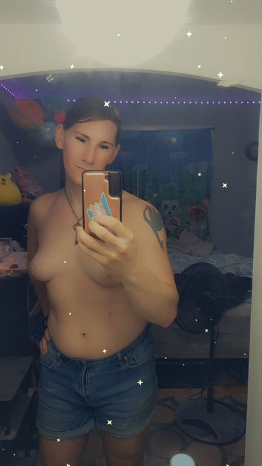 getting ready for the last day of the week at the daily grind- hope y'all have a good friday~ 😘  #nsfw<a href="/tag/boobs"class="tags"><span>#boobs</span></a><a href="/tag/transgender"class="tags"><span>#transgender</span></a><a href="/tag/nsfw"class="tags"><span>#nsfw</span></a><a href="/tag/tits"class="tags"><span>#tits</span></a><a href="/tag/nsfwselfie"class="tags"><span>#nsfwselfie</span></a>