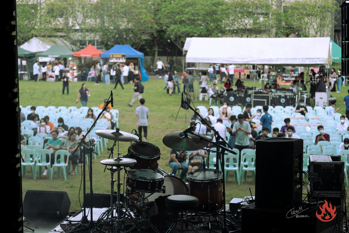 AngLagablab's tweet photo. TINGNAN: Naghihintay na ang mga mag-aaral at bisita para sa YUGTO 2023, ang kauna-unahang back-to-school concert ng PSHS-MC.

Tunghayan ang pagtatapos ng #ALAB2023 sa thread na ito. #SumisiklabNaPagkakaisa

#YUGTO2023 #ALABYou https://t.co/FFMEEWxq3h
