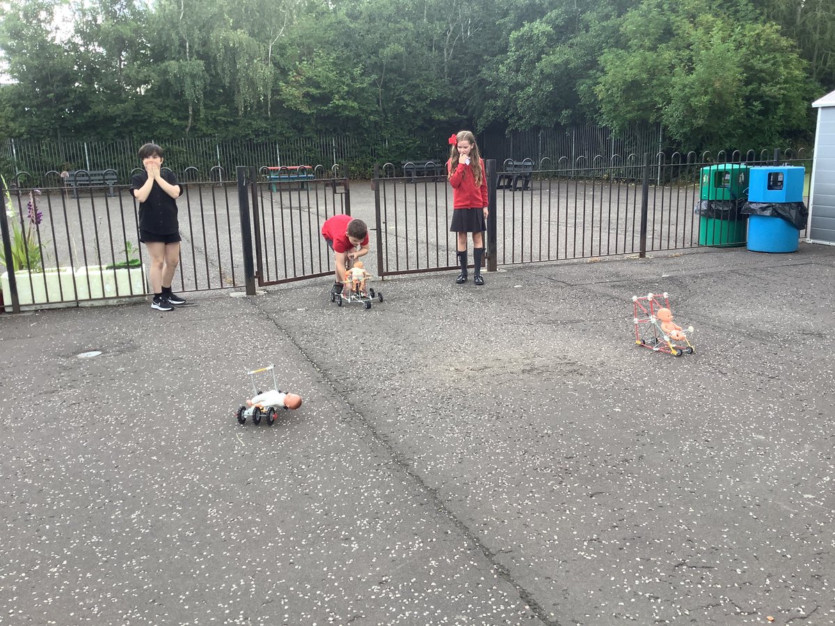 P6 worked together to on a STEM challenge where they had to design and build a functional buggy @Midlothian_STEM