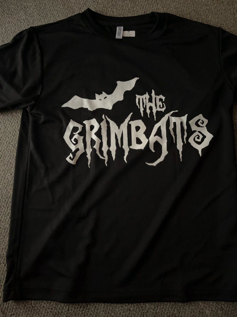 MaNa_9tk1v2's tweet photo. THE GRIMBATSさんのTシャツ
購入させていただきました(*´艸`) https://t.co/j6XDsf6JLo