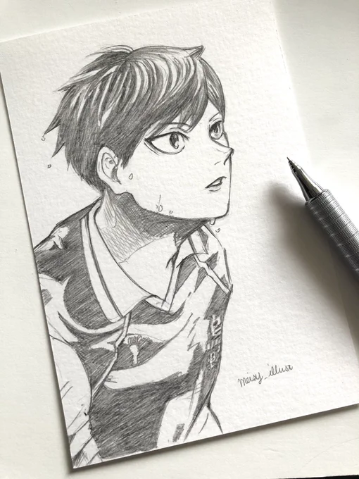 シャーペンで模写33分✍️
動画を撮ると、自分の頭が写り込まないように、紙から離れて描くので、いつもより描きにくいです💦 https://t.co/8cWLGAk8Ur 