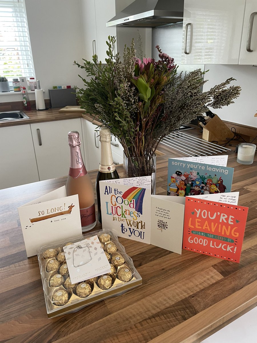 Laura Plant tweet media