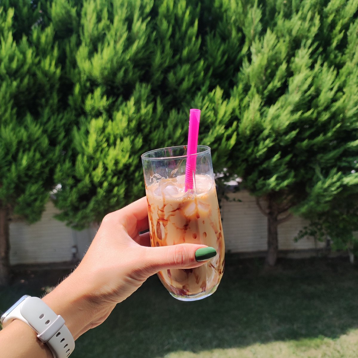 Buralara yavaştan melankolimsi sonbahar havası geldi biraz biraz 😌