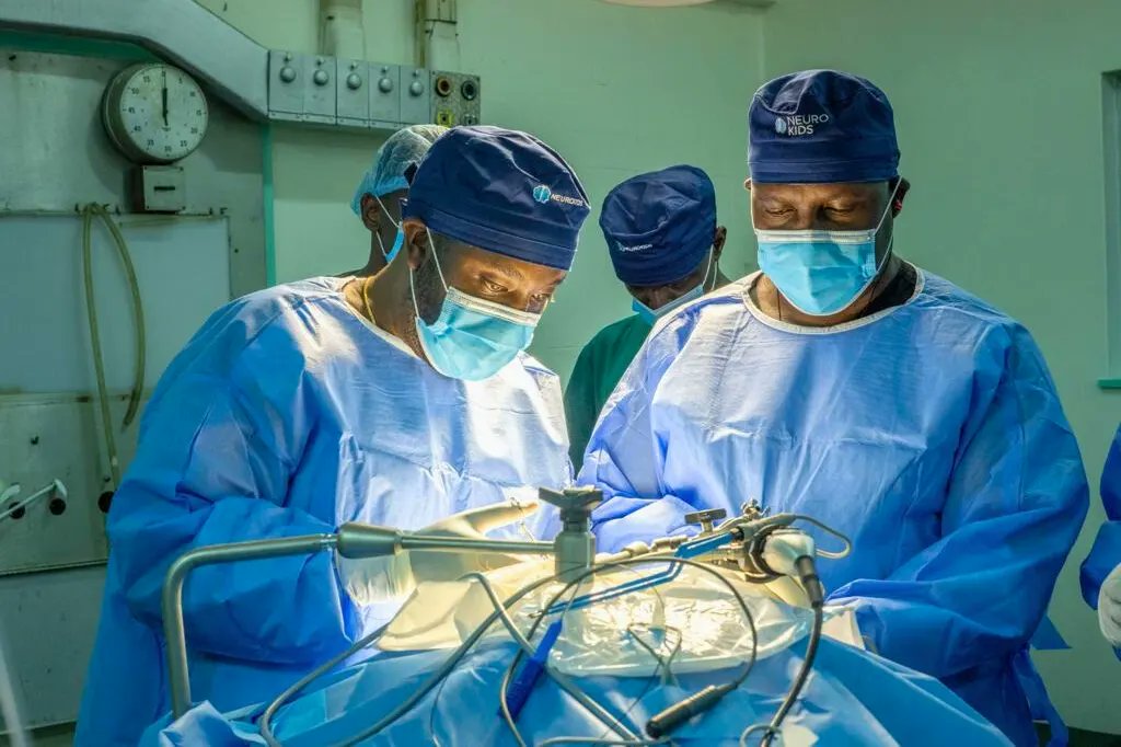 CoastReferral's tweet photo. The neurosurgery team at #CGTRH, under the leadership of Dr. Ben Okanga, has undertaken specialised training to perform the first endoscopic third ventriculostomy and choroid plexus cauterization (ETV/CPC) for hydrocephalus in the area. https://t.co/aLnQOf1XTr