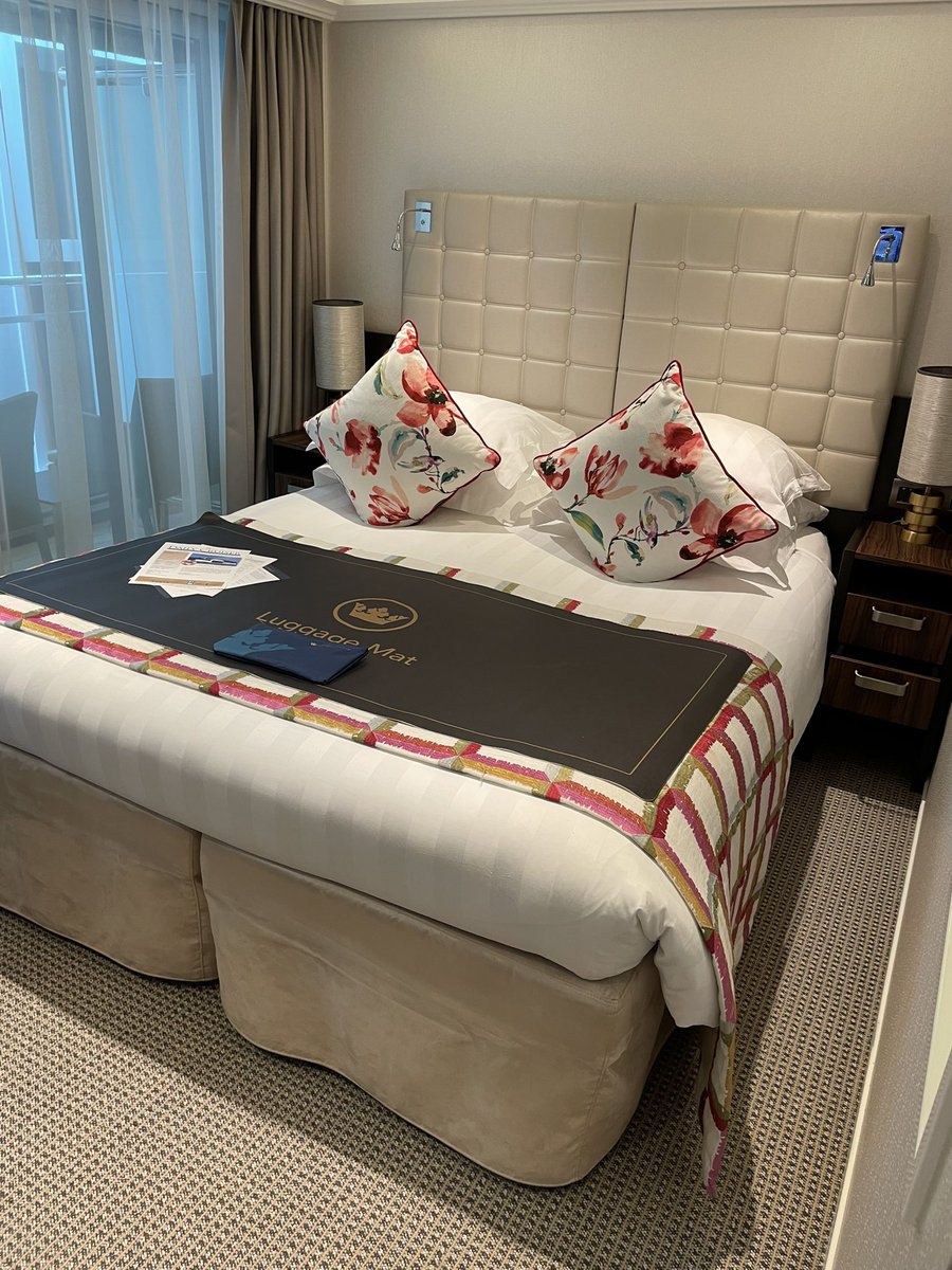 BlondesCruise's tweet photo. About to set sail on @AmaWaterways from Amsterdam for a river cruise down the Rhine. So https://t.co/j7hbdWpdxF AMA-amazing! #cruise #rivercruise #rhine #cruiseblondes #cabin #AmaLucia #presstrip #ad https://t.co/xKCzwbkstZ