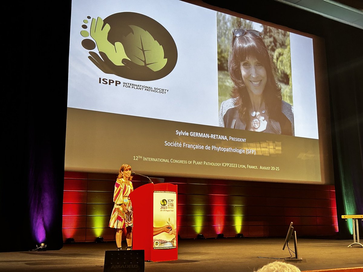 GianfRomanazzi's tweet image. Closing #ceremony of #ICPP2023 starting with #acknowledgment by #FPS to the #excellent #meeting #organizers