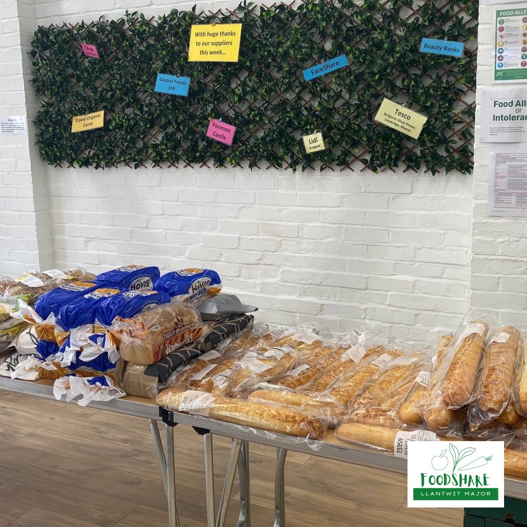 Great to see amazing work being done in the community! 

Whether you’re in need or just care about the environment FoodShare Llantwit Major are handing out end of day supermarket waste and surplus food to the local community.

For information please contact foodshare@gvs.wales