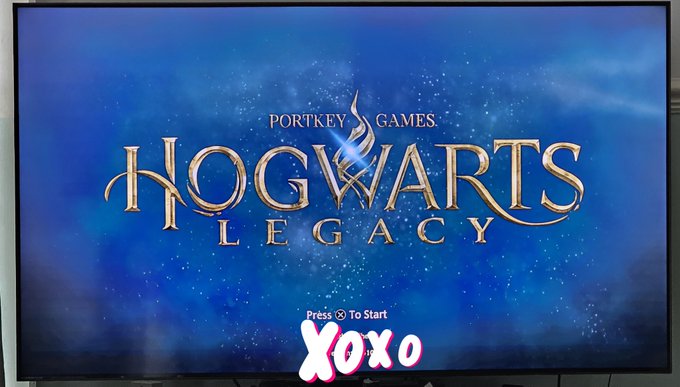 Early Birthday Treat For MySelff.... Who's Gonna Reimburse &pound;100 it https://t.co/P88N33jtJ8