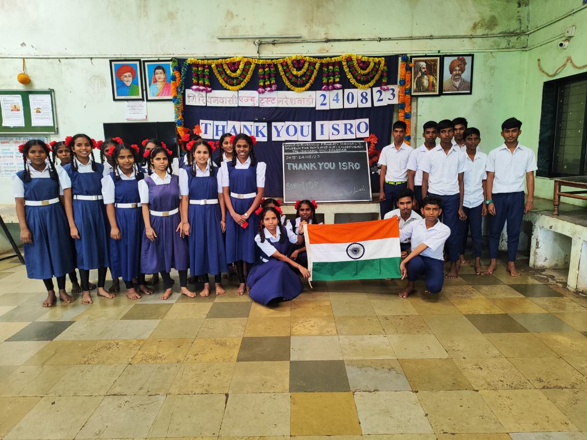 M2SP's tweet photo. @isro Success of Chandrayaan 3 celebrated with sweets distribution to the orphans .... Thanks from the kids at Orphanage to @isro scientist https://t.co/SnFE2zcNmq