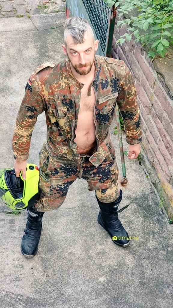 Armydevil6's tweet image. The View