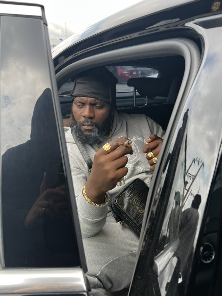 Odumodublvck_'s tweet photo. I TOLD THEM. 

#EZIOKWU🗣️ https://t.co/MJcy2PhtiS