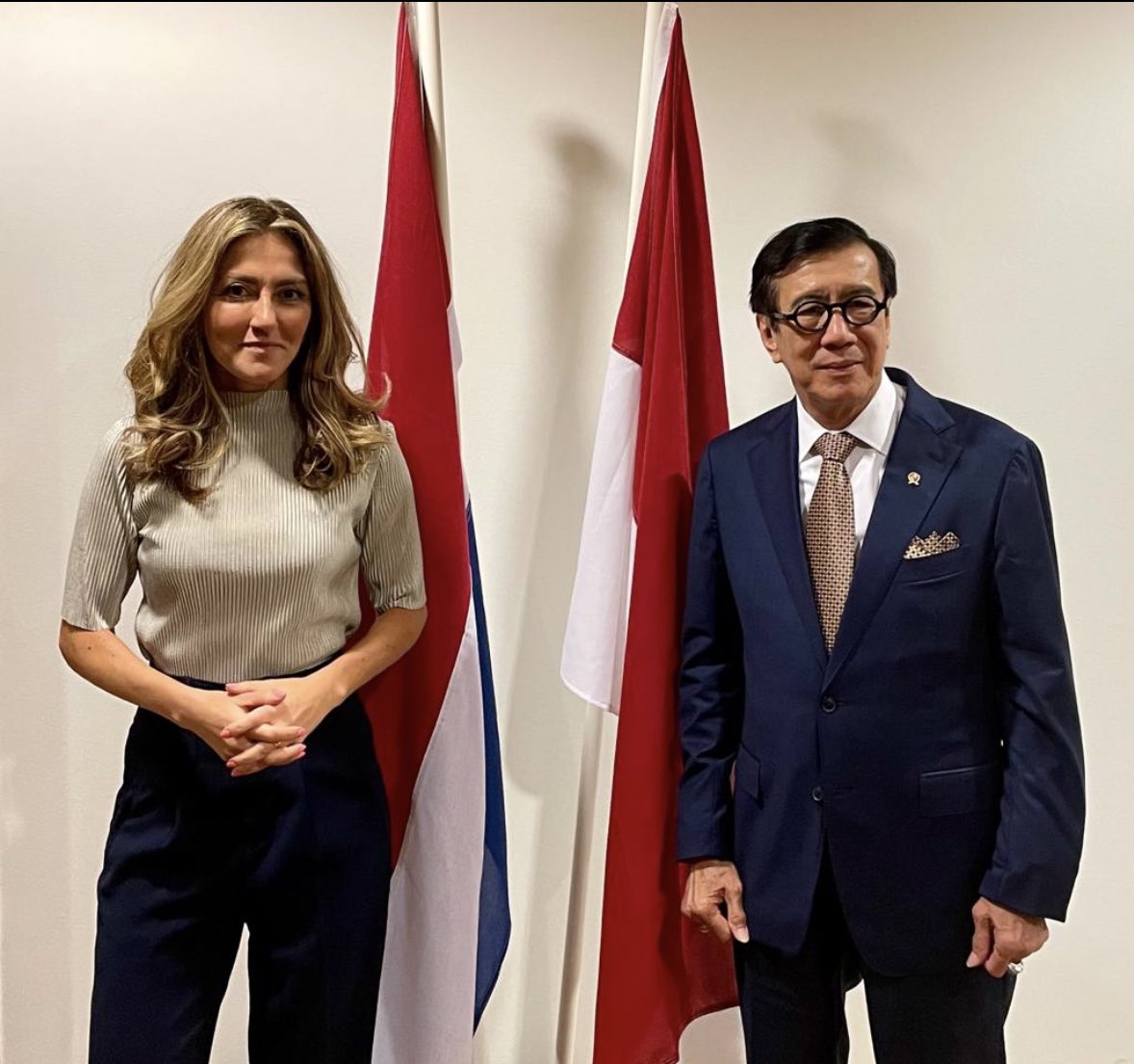 DilanYesilgoz's tweet photo. Goed gesprek vandaag met de Indonesische minister van Law and Human Rights, Laoly. Onder andere over aanpak van georganiseerde misdaad, mensenhandel en corruptie. Mooi om te kijken waar we elkaar kunnen versterken. https://t.co/09LLATrhF6