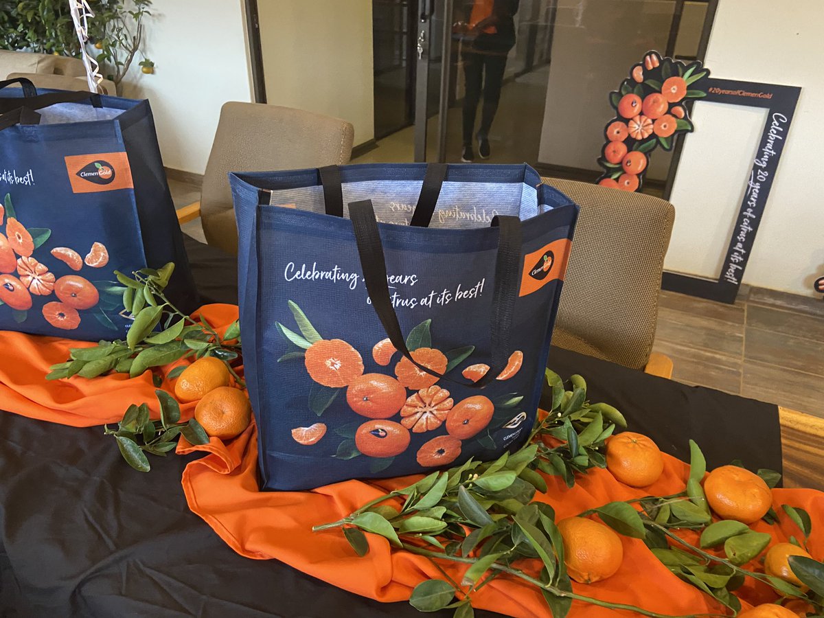 faan_kruger's tweet photo. We celebrated @ClemenGold 20 year anniversary. I feel privileged to have known #clemengold from the start and be part of the brand for the past 15 years. Congratulations to all involved in the past 20 years and presently, especially @clemengolder . We have a amazing brand!! https://t.co/nxvde6j9HK