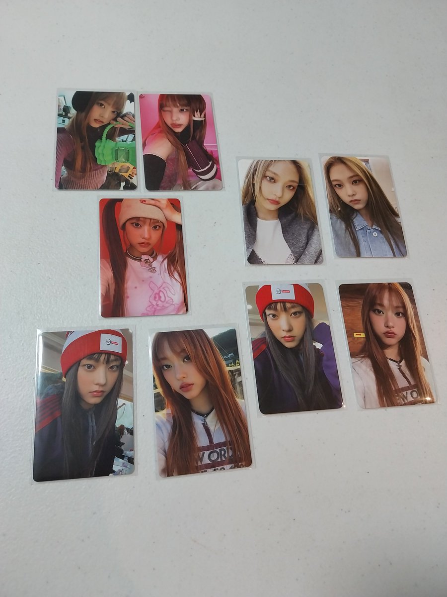 diamond_haert's tweet photo. @jmwncartz have po haerin mc set and weverse set https://t.co/LKRw0ZUDwk