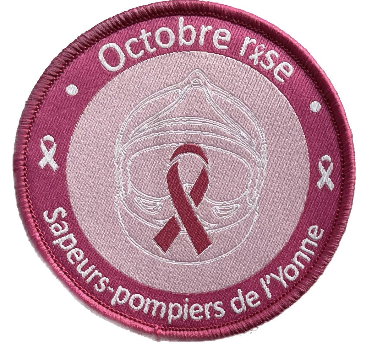 udsp89's tweet photo. L'UDSP 89 est fière de vous présenter les écussons créés par nos soins :

🎀 Écusson Octobre Rose - 5€ 
🦋 Écusson Movember - 5€
🟡 Écusson Telethon - 5€ 

Les bénéfices seront reversés aux associations respectives. https://t.co/ih3BcAo6Tq