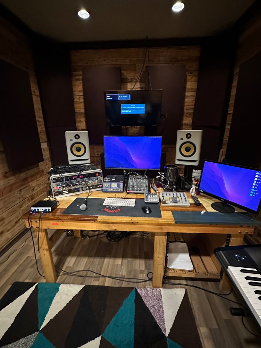 Re-patch ✅
#recordingstudio #studiosetup