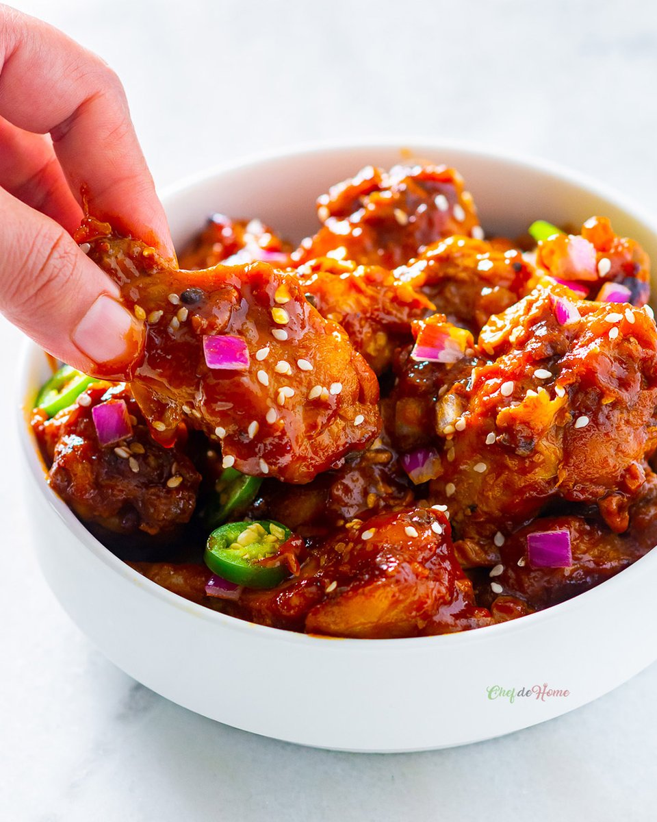 Instant Pot Crowd-Pleasing Chicken Wings! Homemade Sweet & Sour BBQ Sauce. 10 mins prep, no oil, fall-off-the-bone juicy. Flavor explosion guaranteed! 🤤🍖 #InstantPotWings #DeliciousFlavors 

🔗chefdehome.com/recipes/873/in…