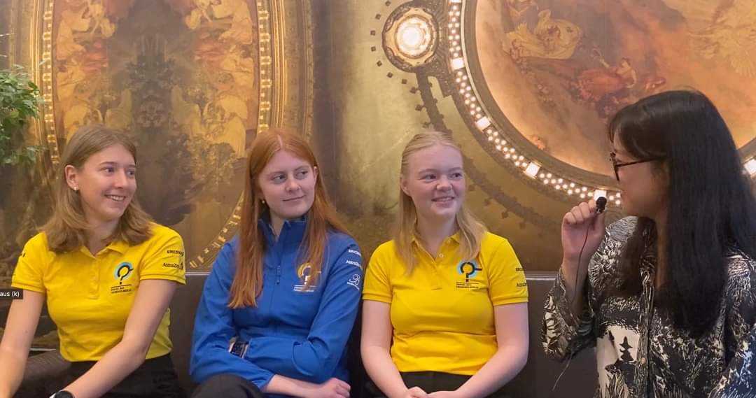 Efterord i VM-studion! 🌟 Nu är årets VM i vattenfrågor slut. Kolla in VM-studion med Sveriges Unga Forskningslandslag! ungaforskare.se/2023/08/25/eft… #sjwp #forskningslandslaget