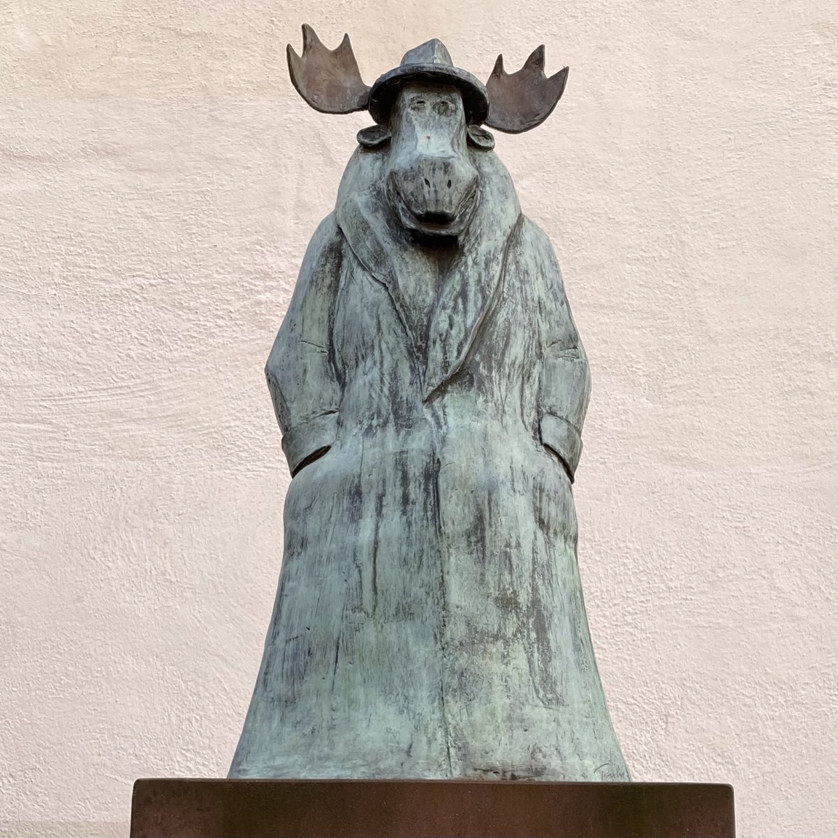 InesHandler's tweet image. Kurz vor meinem Österreichaufenthalt  war ich noch die Werke von Gerhard Haderer besichtigen. Den Kulturschock ein wenig abmildern. 🤣
#caricaturaffm #gerhardhaderer